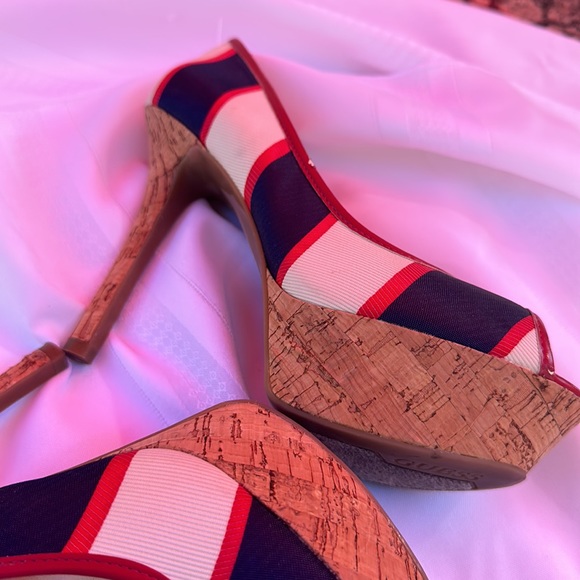 Guess Red White & Blue Platform Heels - Picture 6 of 13
